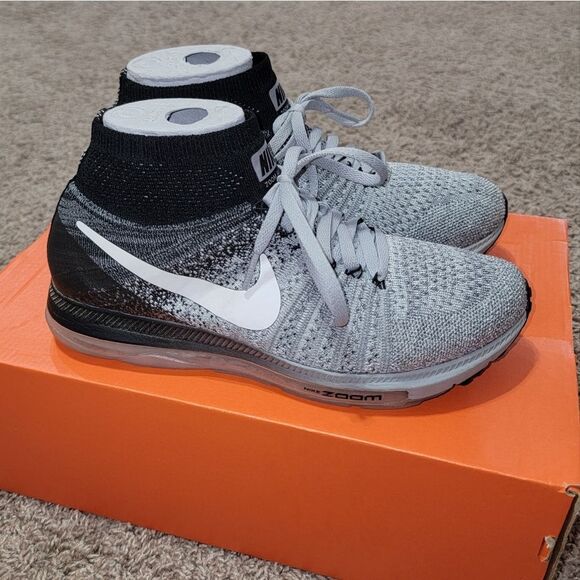 Nike Zoom All Out Flyknit 'Wolf Grey' Womens Sneaker Shoes Size 7.5 • Like New - Picture 2 of 15